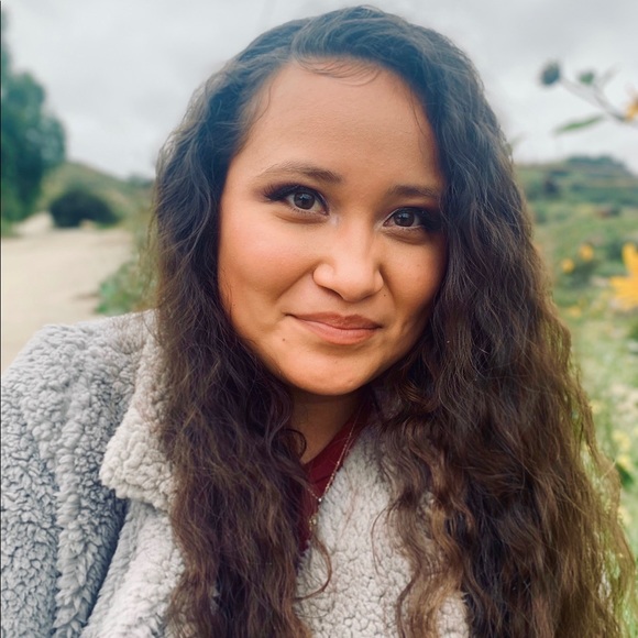 Meet your Posher, Destiny - Picture 2 of 3